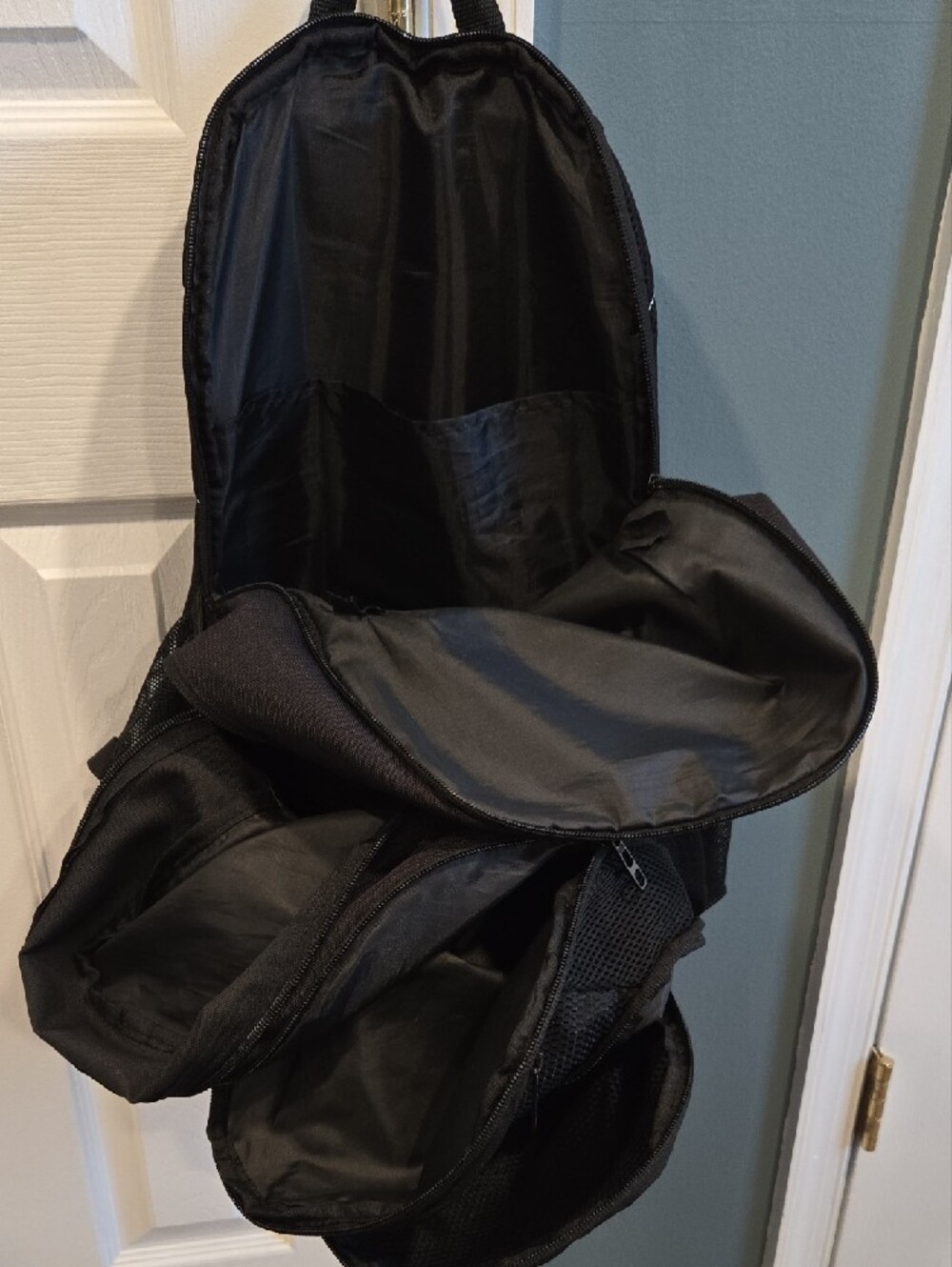 Puma Backpack - Picture 7 of 11